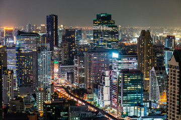 Fototapeta na wymiar nighttime skyline of a big modern city