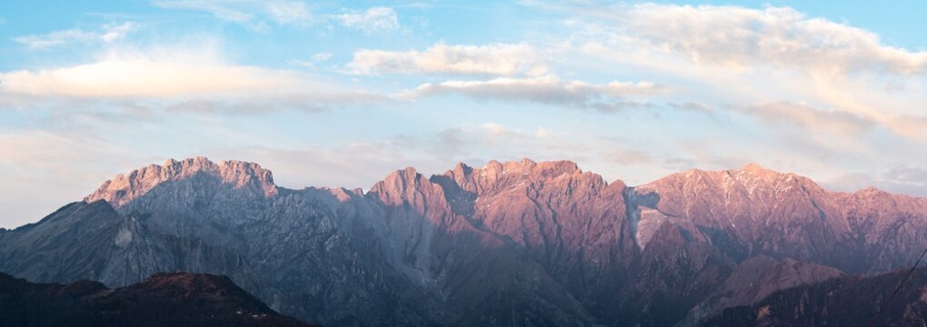 Apuan alps panorama © Filippo