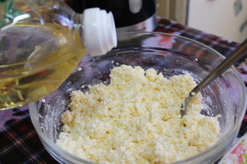  photo home cooking.in a bowl of cottage cheese mixture.it is added vegetable oil from the...