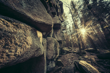 Felsen im Sonnenlicht, 