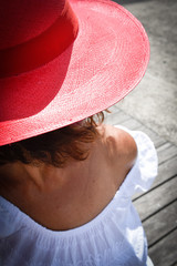 chapeau rouge