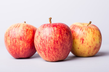 apples