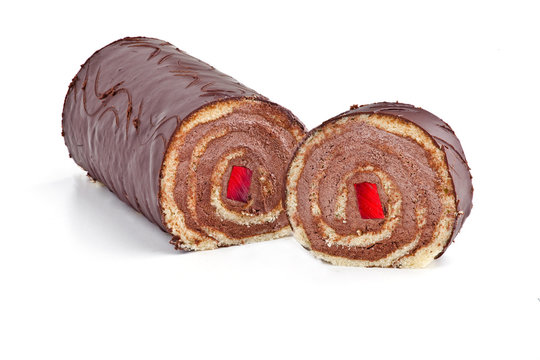 Wypieki cukiernicze. Porcja ciasta na białym tle. 