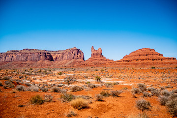 Fototapeta na wymiar Famous Monument Valley in the desert of Utah - travel photography