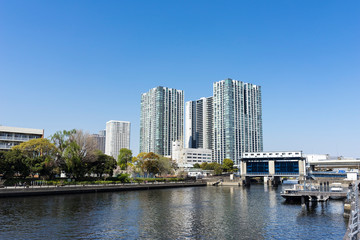 Fototapeta na wymiar Landscape of Tennozu Canal in Tokyo