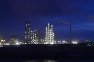 Fototapeta na wymiar Modern factory at night
