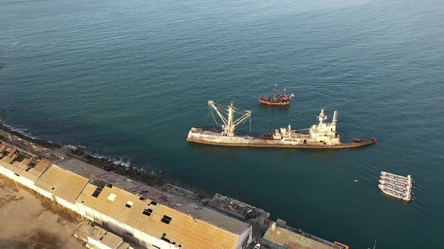 Aerial view of a Sunken Ship Coquimbo Chile_03