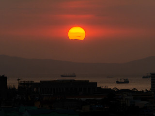 Obraz premium Colorful sunset at Manila Bay