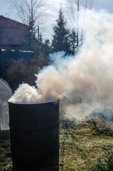 Fototapeta na wymiar smoke from the barrel