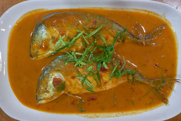 Choo chee Pla Too (Mackerel in thai red curry sauce)