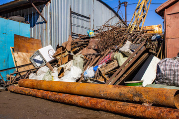 Fototapeta premium reception of ferrous metal scrap on the scales