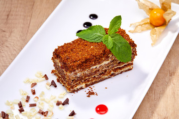 tasty honey cake
