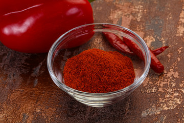 Paprika powder in the bowl