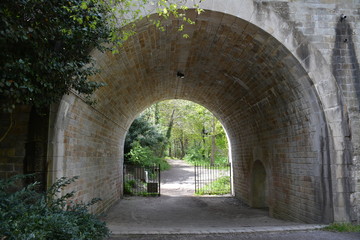 Fototapeta na wymiar Nantes - Parc de Procé - Pont Jules-César 