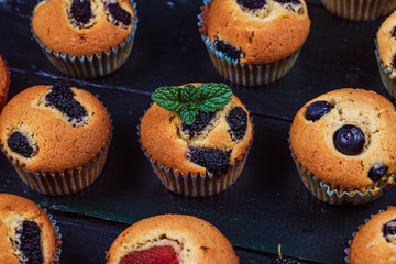 Mulberry muffin cake