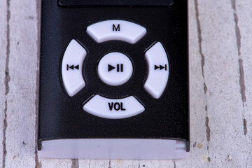 Controls for a micro music player mp3