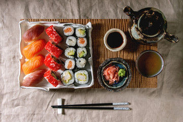 Fototapeta na wymiar Sushi Set nigiri and sushi rolls