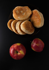 Appetizing pies with apple