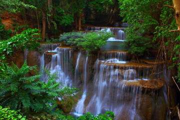 Obraz premium Waterfall-Huaymaekamin Thailand