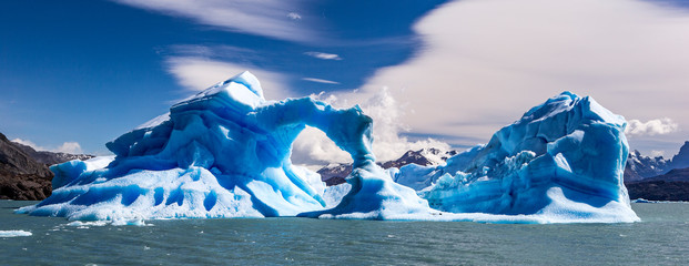 Patagonia Iceberg
