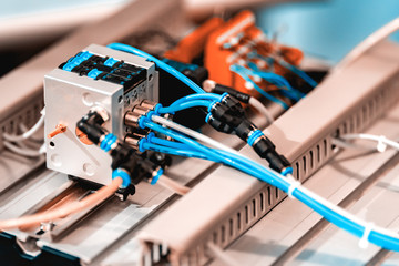 Assembly line of mechanical engineering