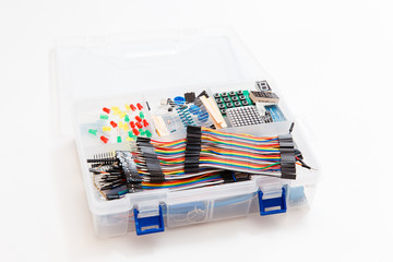 Arduino DIY kit for creating robots and other home-made products. Arduino Mega, Arduino Uno,...