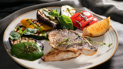 Fried fish with vegetables