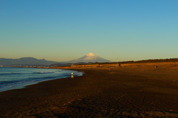 早朝の富士山