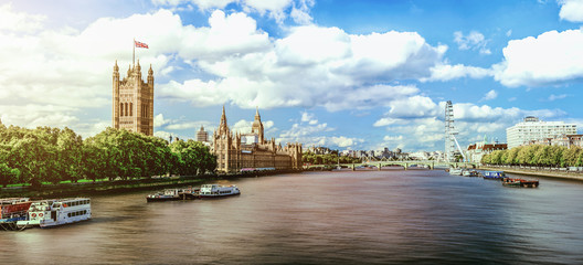 Westminster Palace in London, UK - obrazy, fototapety, plakaty