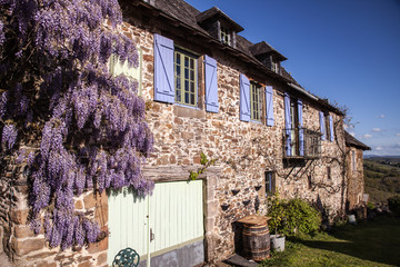 Allassac (Corrèze, France) - Vue printanière du Verdier bas