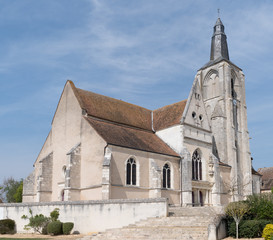 Obraz premium Église Saint Aignan de Bonny sur Loire dans le Loiret 
