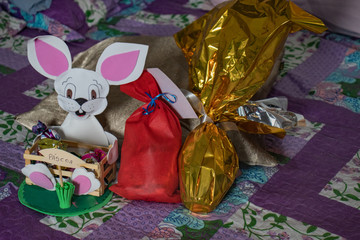 páscoa coelho da páscoa cesta de doces ovos de chocolate ressurreição de cristo