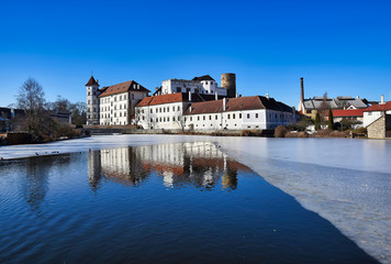 Fototapeta na wymiar Neuhaus castle