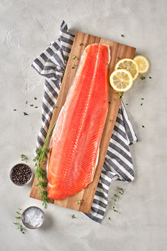 Wild Caught Alaskan Sockeye Salmon Filet