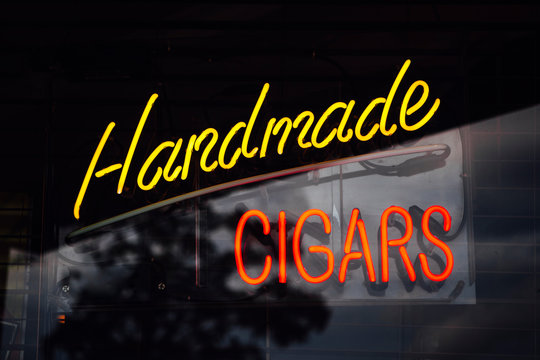 Neon sign for handmade cigars