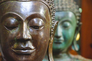 satatue di Buddha religione buddismo zen meditazione
