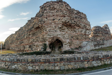Fototapeta premium Sunset view of Ruins of fortifications in ancient Roman city of Diocletianopolis, town of Hisarya, Plovdiv Region, Bulgaria