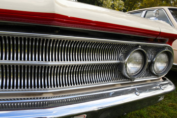 Obraz na płótnie Canvas 1960s car grill