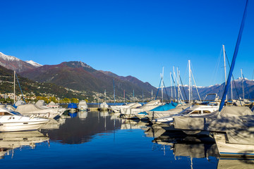 Fototapeta na wymiar Hafen von Locarno, Schweiz 