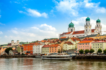Fototapeta na wymiar Passau, Blick auf die Altstadt 