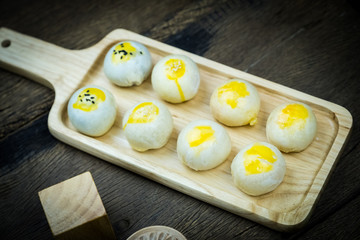 Traditional Chinese pastry