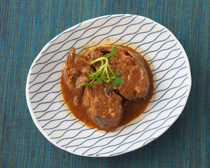 　鯖の缶詰
