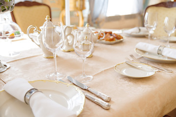 table set for dinner