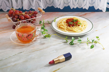 ミートソーススパゲティと紅茶