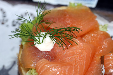 Schnittchen mit Lachs