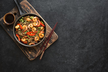 Stir fried shrimp soba