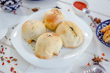 Asian tandir samsa.