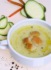 zucchine soup