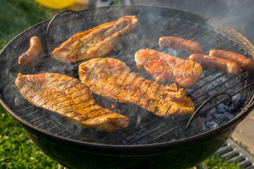 Grillen am Holzkohlegrill