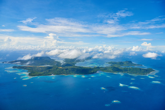 Chuuk Atoll From The Air_1